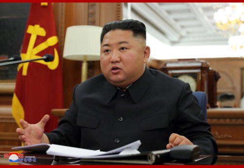 朝鮮労働党軍事委拡大会議に参加した金正恩氏（2019年12月22日付朝鮮中央通信より）