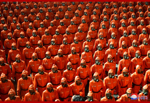 北朝鮮の建国73周年を祝う「民間および安全武力閲兵式」（2021年9月9日付朝鮮中央通信）