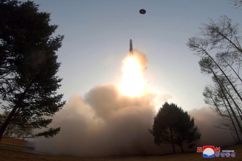 20230414金正恩ジュエ火星18現指25